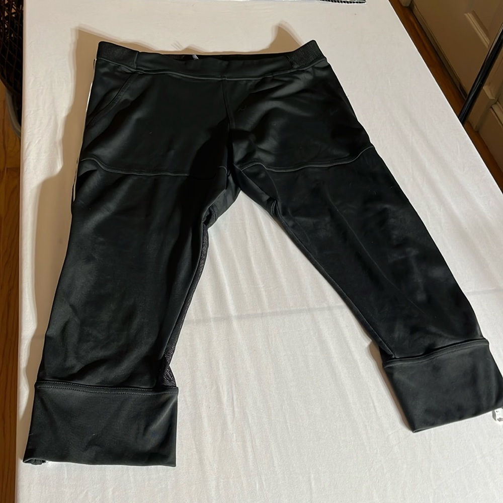 Adidas by Stella McCartney size large  black cropped leggings mesh sides